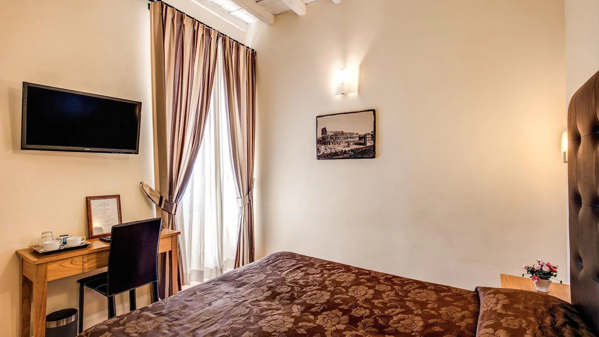 Magenta Deluxe Cancello Rome Guest house