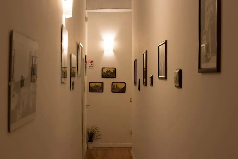 Magenta Deluxe Cancello Rome Guest house