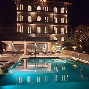 Ξενοδοχείο Ristorante Al Caminetto Worldhotels Crafted Adults Only